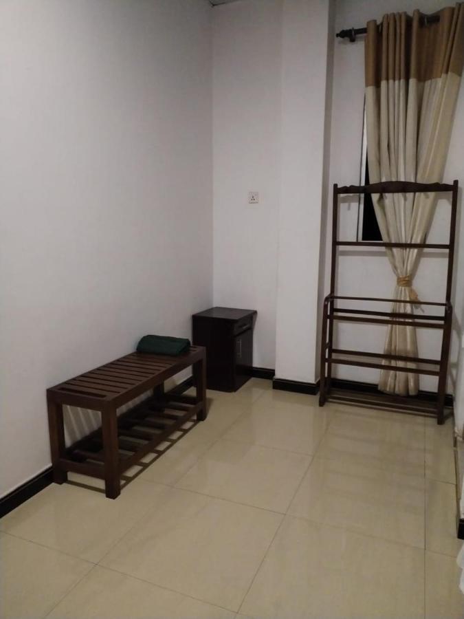 Hotel Ambula Food Court Anuradhapura Zewnętrze zdjęcie
